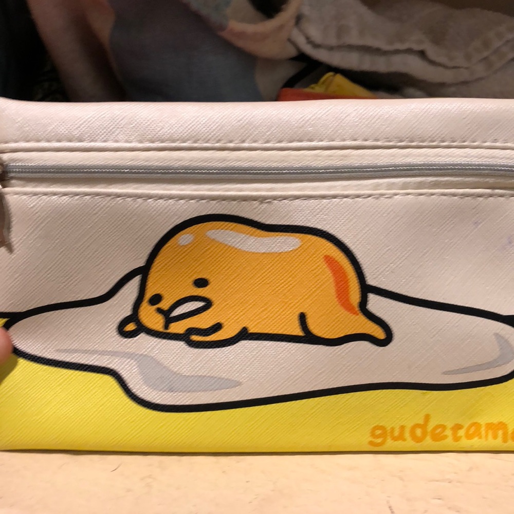 IPSY BAG BUNDLE!!!! - Picture 3 of 8